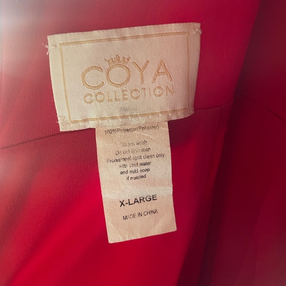 RUBY RED SIZE X-LARGE FORMAL DRESS - Picture 4 of 6